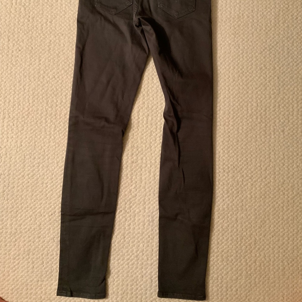 Mother Denim Size 25